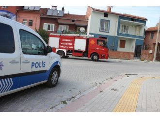 Evde Çıkan Yangın Kısa Sürede Söndürüldü