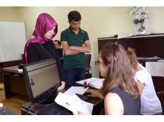 Bü’de Kayıt Heyecanı