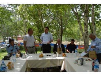 İlçe Jandarma Komutanına Veda Yemeği