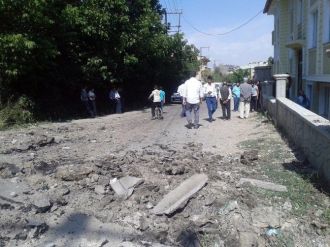 Van’da Askeri Aracın Geçişi Sırasında Patlama