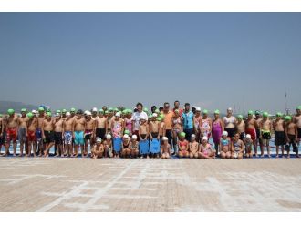 Toroslar Belediyesi Yüzme Kursu Açtı