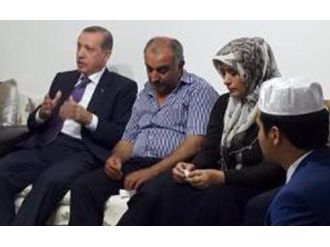 Şehit Olan Askerin Ailesine Ziyaret
