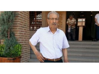 Gazeteci Önal Hayatını Kaybetti