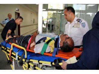 Kayseri’de Kamyonetler Çarpıştı: 3 Yaralı