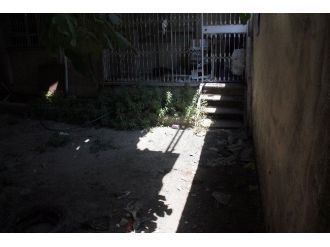 Çarşafın Düğümü Çözülünce Yere Çakıldı