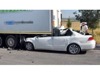 Uşak’ta Trafik Kazası: 2 Ölü