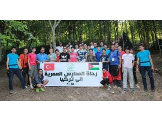 Ürdünlü Öğrenciler Diriliş Kampında
