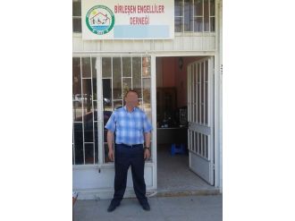 Engellilere Yardım İçin Satılan Kitapların Parasını Zimmetlerine Geçirdiler