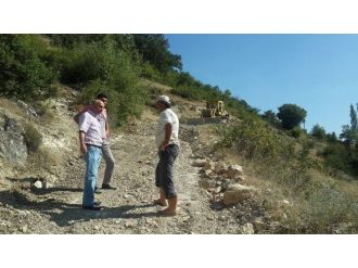 Büyükşehir’den Demirci’ye Hizmet Yağmuru