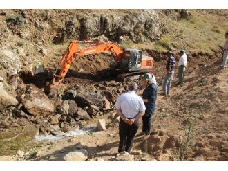 Bitlis Belediyesinden İçme Suyu Çalışmaları
