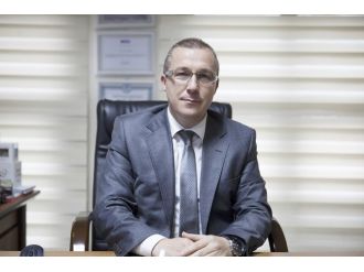 Başkan Vardar, Mevsimlik Çiçek Ekim Çalışmaları Hakkında Bilgiler Verdi