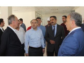 Bakan Kılıç Yurt İnşaatlarını İnceledi