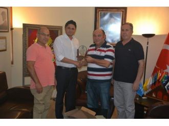 Küçük Sanayici Temsilcilerinden Başkan Acar’a Teşekkür Ziyareti