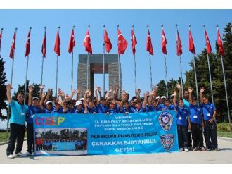 Mersin Polisi, Dezavantajlı Çocukları Çanakkale Ve İstanbul’a Götürdü