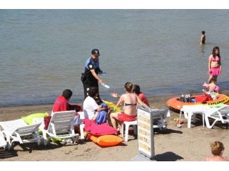 Turistlere Çeken Akıntı Uyarısı