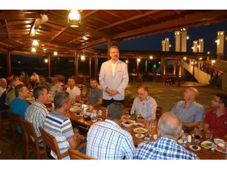 Salça Fabrikaları İle Üreticiler Bir Araya Geldi