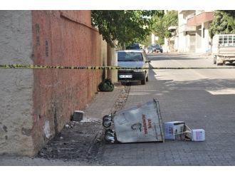 Okul Önüne Bırakılan Şüpheli Bohça, Korku Ve Paniğe Neden Oldu