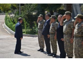 Vali Süleyman Tapsız’dan Albay Şahin’e Hayırlı Olsun Ziyareti