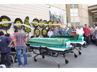 Uşak’ta Kazada Hayatını Kaybeden Sağlıkçılar İçin Tören Düzenlendi