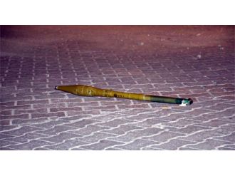 Devriye Gezen Polis Aracına Roketli Saldırı!