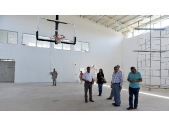 Muratpaşa’da 3 Spor Salonu Eğitim Yılına Hazır Olacak