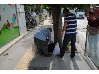 Şüpheli Valizden Ekmek İle Bal Çıktı