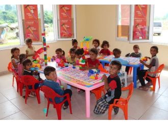 Bahçeye Değil Okula Gidiyorlar