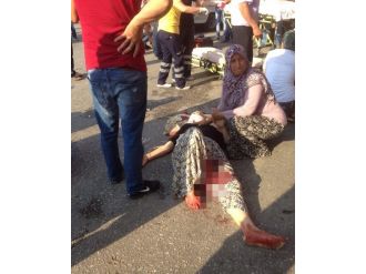 Denizli’de Tır, Servis Minibüsüne Çarptı: 9 Yaralı