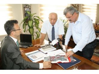 Ak Parti Zonguldak Milletvekillerinden Heyelan Bölgesine Ziyaret