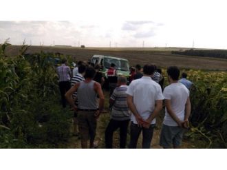 Baba İle Oğlun Tarlada Şüpheli Ölümü