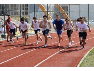 3 Bin 583 Aday Besyo İçin Ter Döktü