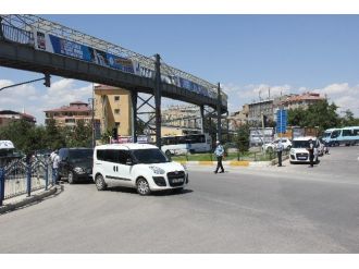 Erzurum’da Şüpheli Araç Paniği