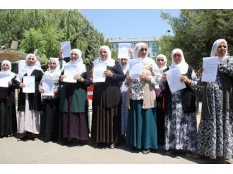 Barış Anneleri Bahçeli Hakkında Suç Duyurusunda Bulundu