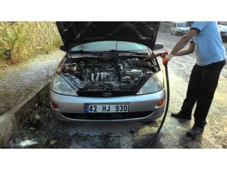 Seyir Halindeki Otomobil Alev Aldı