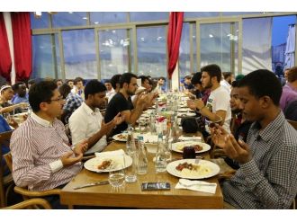 Gençlik Forumu Katılımcıları Başakşehir’de Buluştu