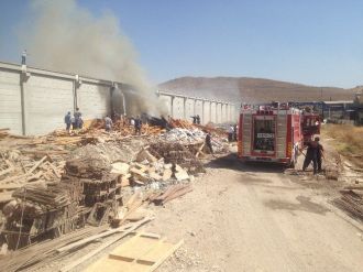 Tekstil Fabrikasında Yangın