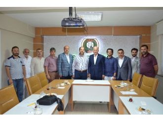 Ak Parti’den İhh’ya Anlamlı Destek