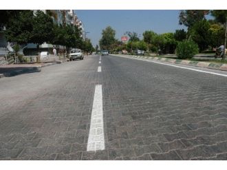 Ceyhan’ın Yollarını Büyükşehir Çiziyor