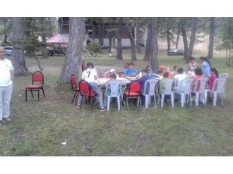 Yaz Kur’an Kursu Öğrencileri Öğrenirken Eğlenmenin De Fırsatını Yakalıyor