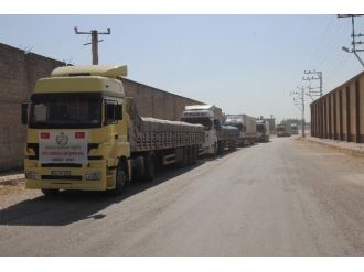 İhh’dan Suriye’ye 11 Tır Gıda Yardımı