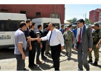 Vali Canbolat, Yüksekova’da İncelemelerde Bulundu