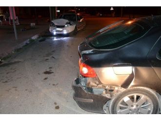 Kulu’da Trafik Kazası: 2 Yaralı