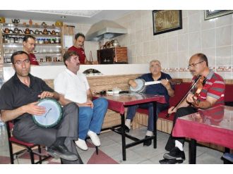 Bu Çay Evi Diğerlerinden Farklı