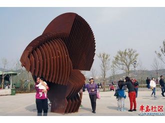 Çin’de Eserleri En Çok Sergilenen Türk Heykeltıraş