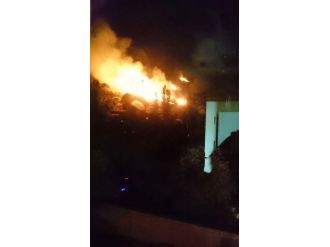 Pkk’nın Uludere’ye Eş Zamanlı 3 Koldan Saldırısı Cep Telefonu Kamerasına Yansıdı