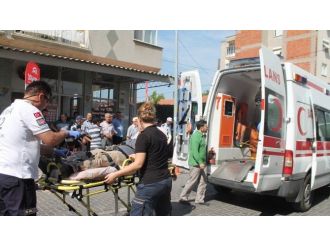 Motosiklet Sürücüsüne Çarpıp Kaçtı