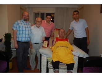 Duayen Asbaşkana Anlamlı Ziyaret