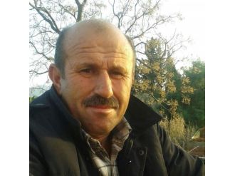 İzmir’de Motosiklet Kamyonla Çarpıştı: 1 Ölü