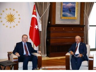 Hüseyin Özbakır, Cumhurbaşkanı Erdoğan’a Zonguldak’ın Sıkıntılarını Anlattı