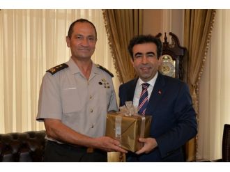 Vali Güzeloğlu, Tümgeneral Temel’i Ağırladı